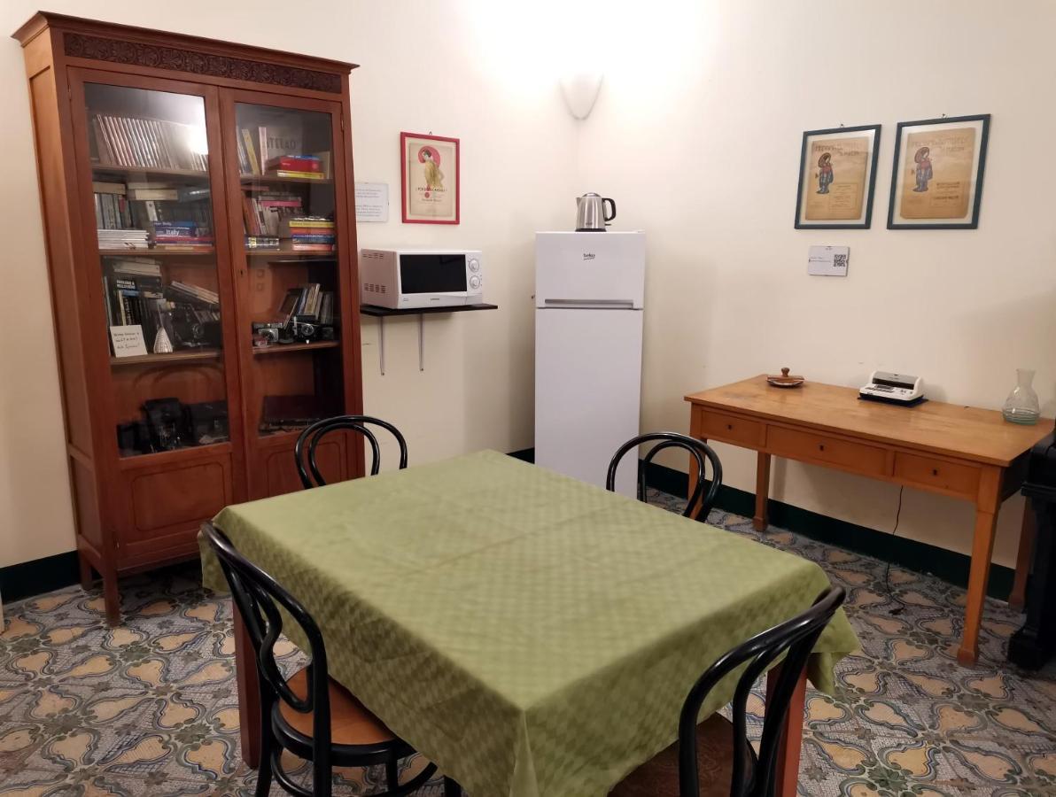 Novecento Hotel Trapani Buitenkant foto